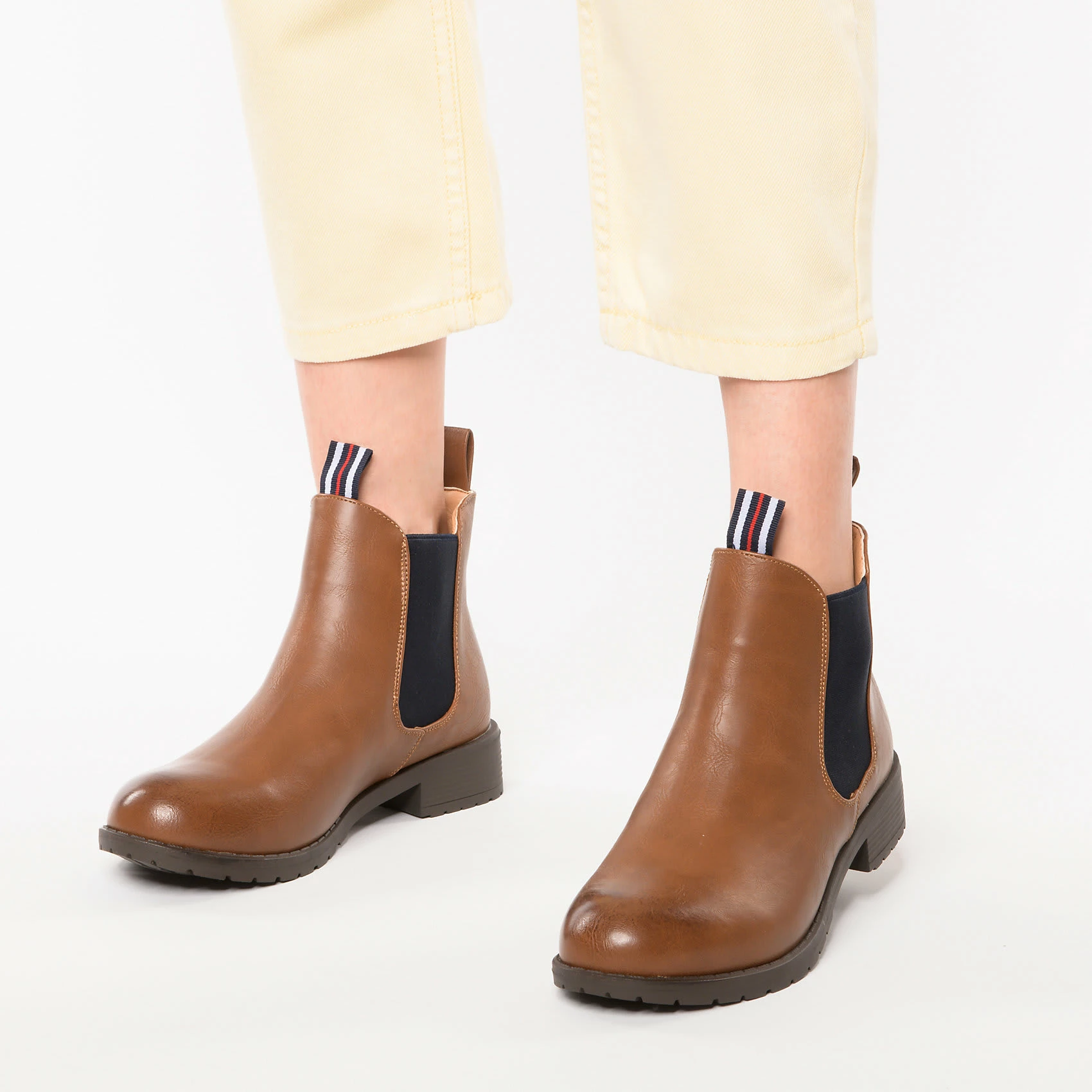 Ambellis Stylish Winter Chelsea Boots - Easy Entry Chelsea Boots 2 Ambellis Stylish Winter Chelsea Boots - Easy Entry Chelsea Boots – Bild 2