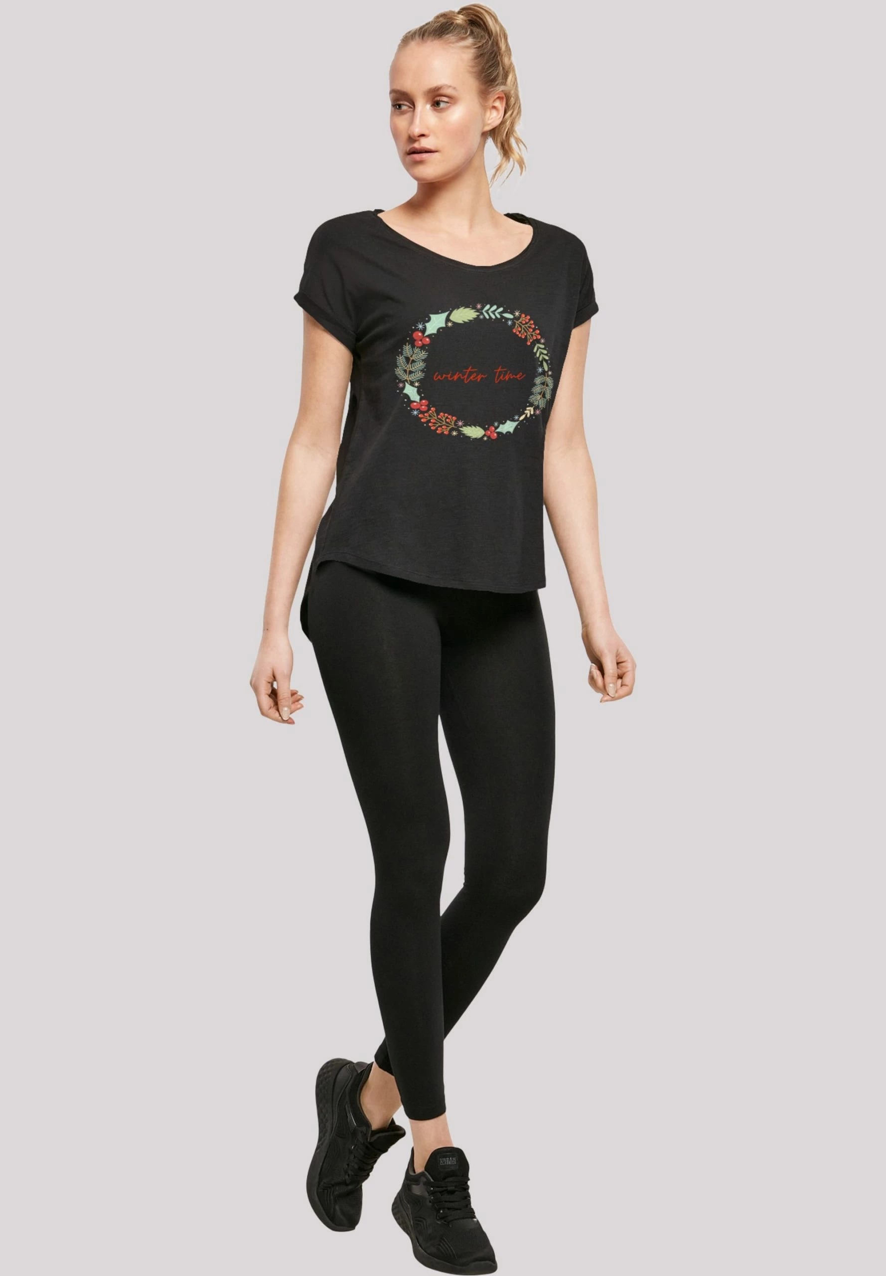 F4NT4STIC Long Cut T-Shirt Winter Time In Schwarz 4 F4NT4STIC Long Cut T-Shirt Winter Time In Schwarz – Bild 4
