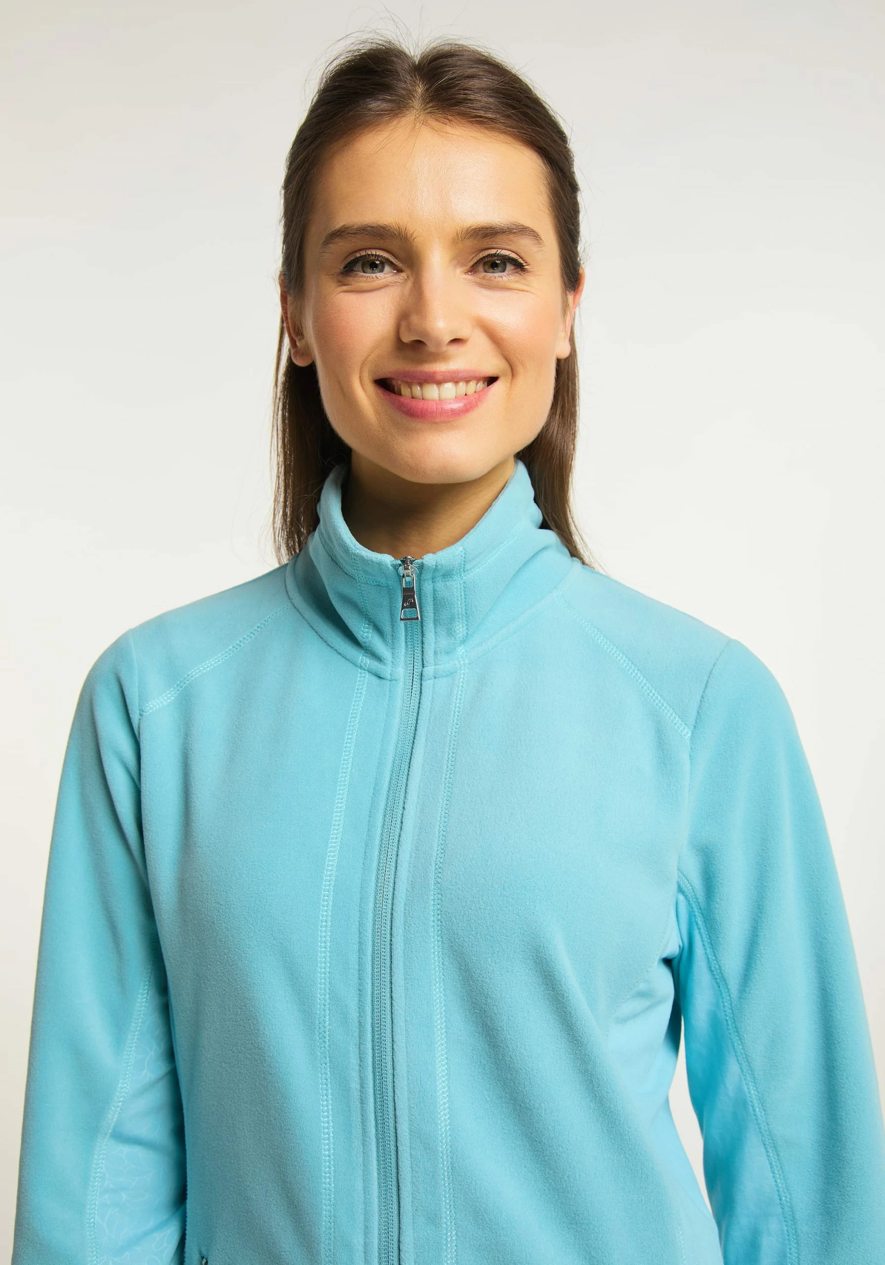 Joy Sportswear Jacke CARMELA In Winter Sky 6 Joy Sportswear Jacke CARMELA In Winter Sky – Bild 6