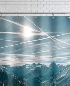 JYOKO-Shop -JYOKO-Shop juniqe duschvorhang austrian alps in winter in blau and weiss 1