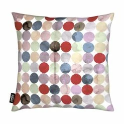 Alternative view of Juniqe Kissen "Winter Polka Dots" In Bunt