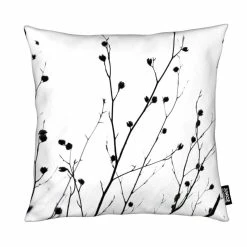 Juniqe Kissen "Winter Silhouettes 2" In Schwarz & Weiß