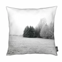 Juniqe Kissen "Winter Wonderland" In Grau & Schwarz