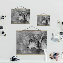WallArt Stoffbild Mit Posterleisten - Winter Wolf In Schwarz-Weiß 13 WallArt Stoffbild Mit Posterleisten - Winter Wolf In Schwarz-Weiß -JYOKO-Shop wallart stoffbild mit posterleisten winter wolf in schwarz weiss 6